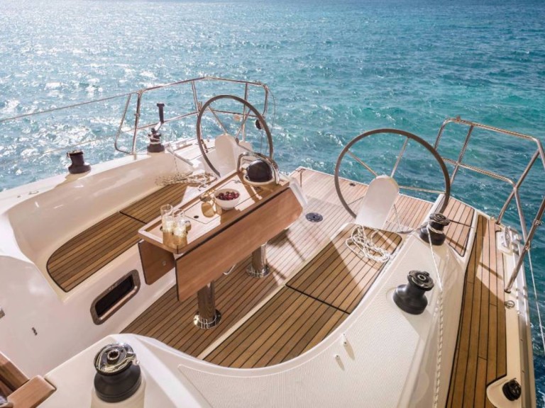 Bavaria Cruiser 34 charter bareboat or captained in  Portoferraio