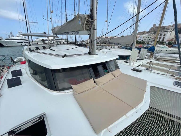 Catamaran for rent San Miguel De Abona at the best price