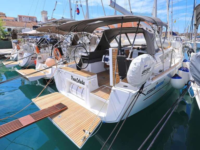 Sailboat rental in Pula - Dufour Dufour 360 Grand Large