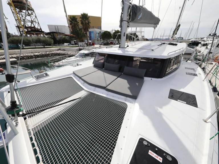 Bareboat Rental Catamaran Fountaine Pajot with a boat licence