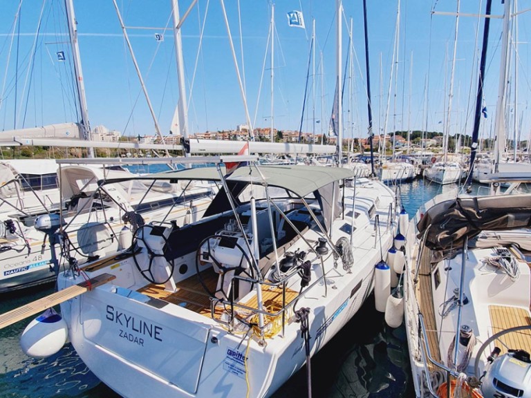 Rent a Hanse Hanse 505 Punat