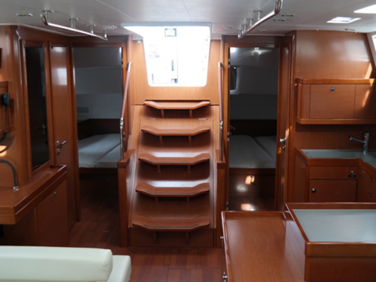 Rent a Bénéteau Oceanis 55 Gouvia