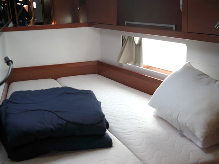 Yacht charter Gouvia cheap Oceanis 55