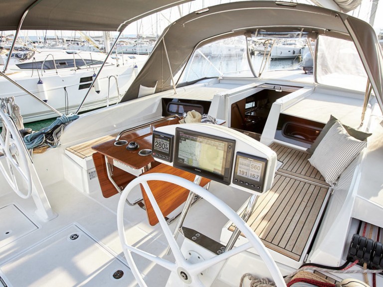 Boat rental Bénéteau Oceanis 46.1 in Kaštela on Samboat