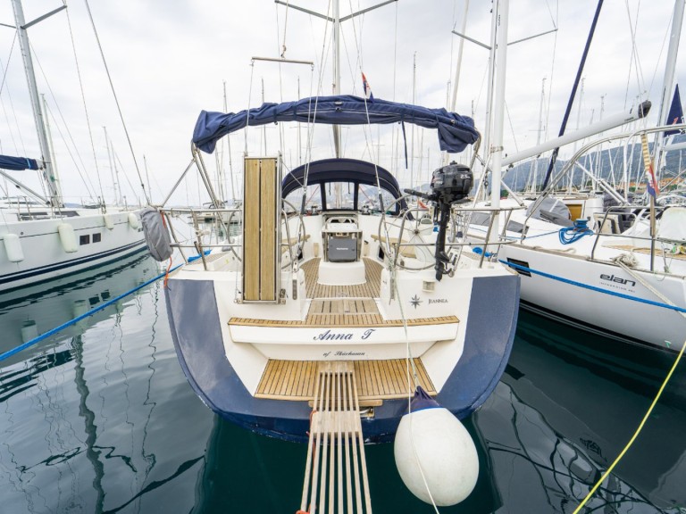 Rent a Jeanneau Sun Odyssey 49 Kaštela