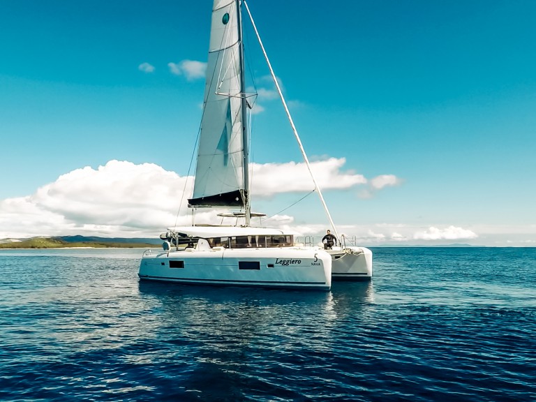 Catamaran rental in Rogoznica - Lagoon Lagoon 42