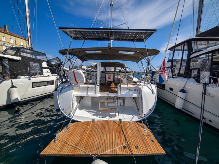 Rent a Bavaria Cruiser 56 Zadar