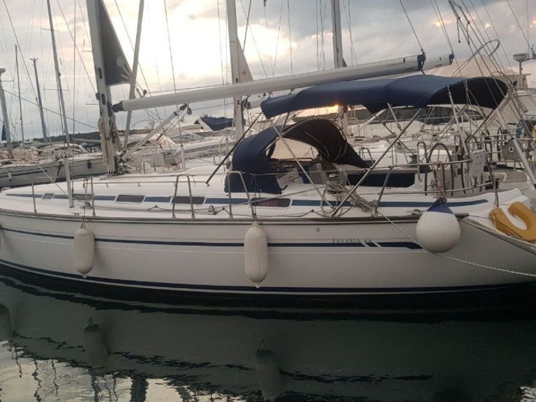 Sailboat rental in Punat - Bavaria Bavaria 44