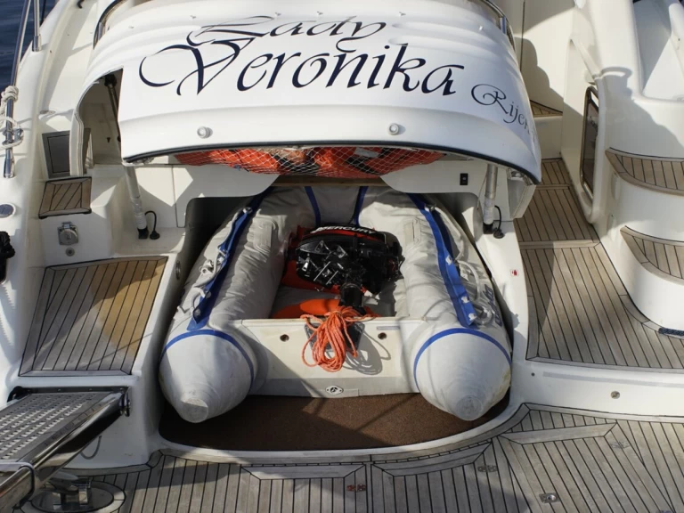 Luxury Yacht for rent Punat at the best price