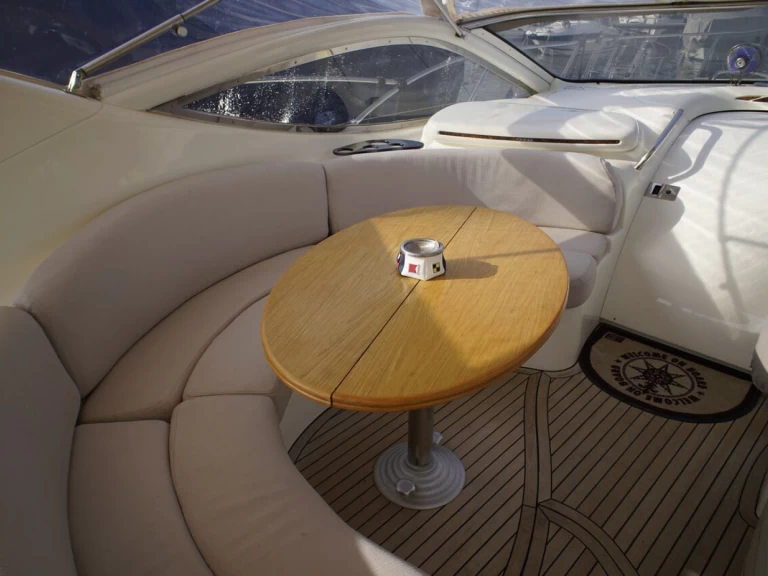 Yacht charter Punat cheap Gobbi 425 SC