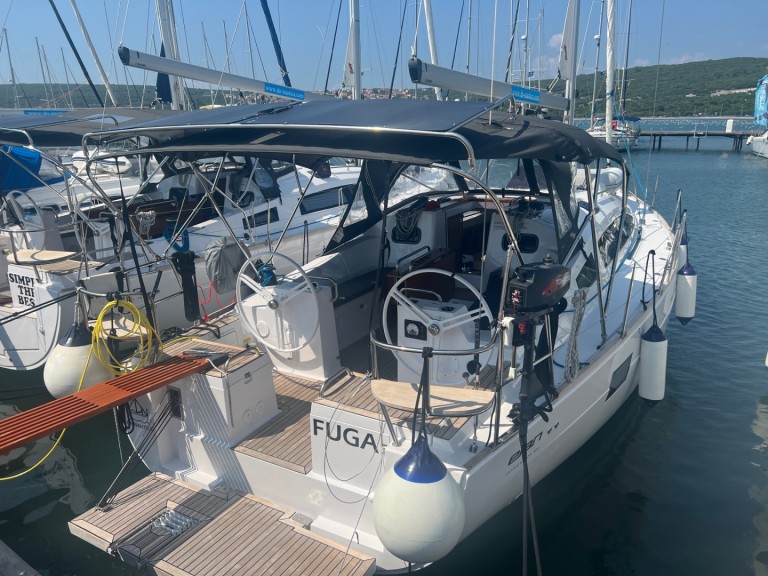 Boat rental Elan Impression 40.1 in Punat on Samboat