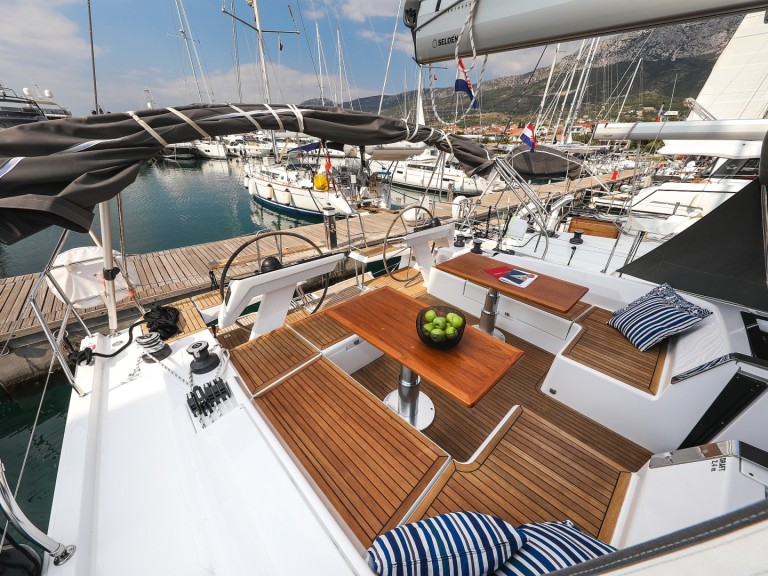 Yacht charter Biograd na Moru cheap Hanse 460