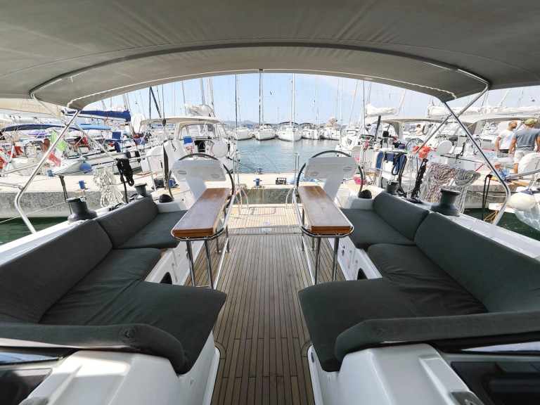 Sailboat for rent Biograd na Moru at the best price