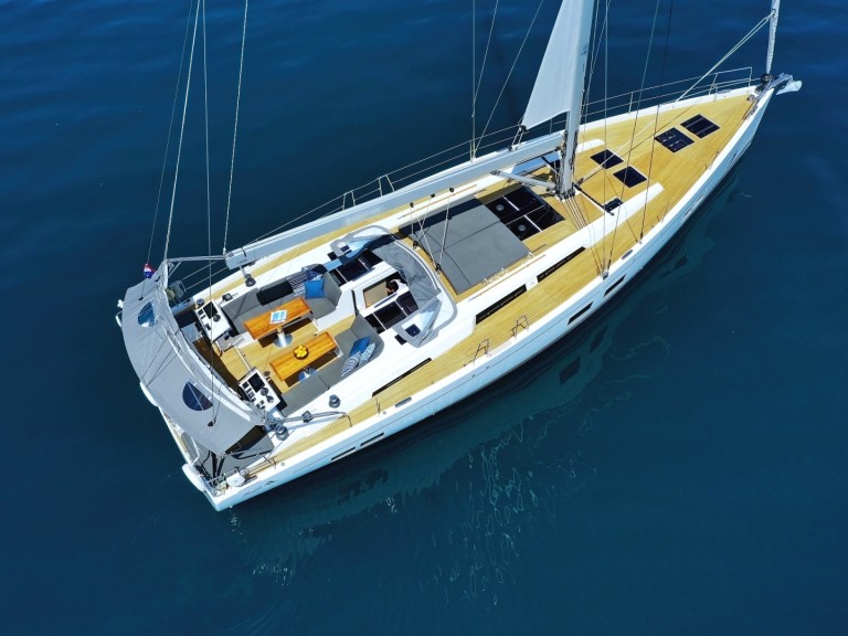 Rent a Hanse Hanse 588 Seget Donji
