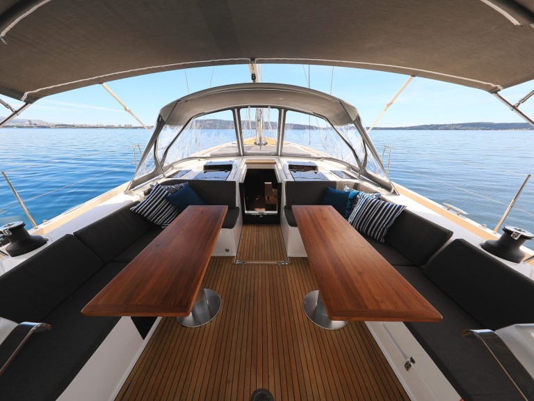 Sailboat rental in Seget Donji - Hanse Hanse 588