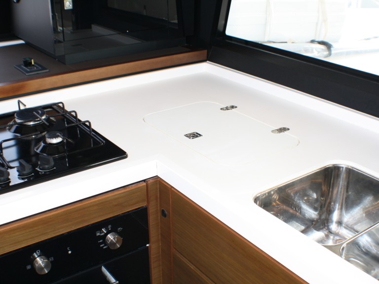 Catamaran rental with or without captain Nautitech Golfo Aranci