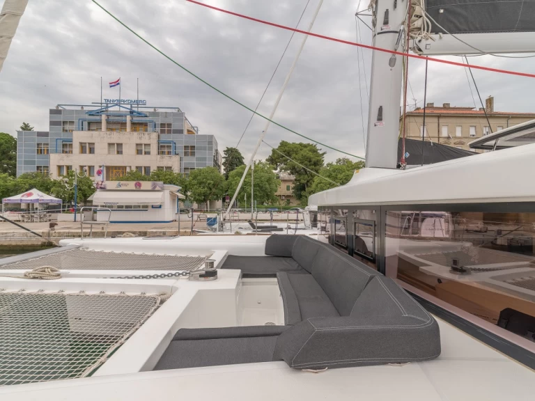 Catamaran for rent Zadar at the best price
