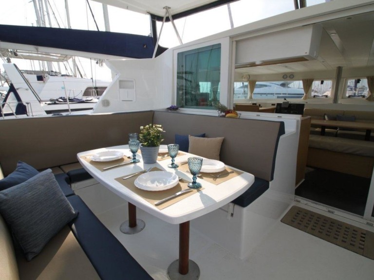 Catamaran for rent Alimos at the best price