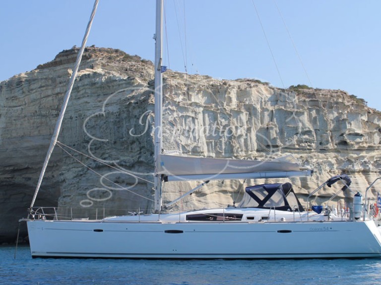 Bareboat Rental Sailboat Bénéteau with a boat licence