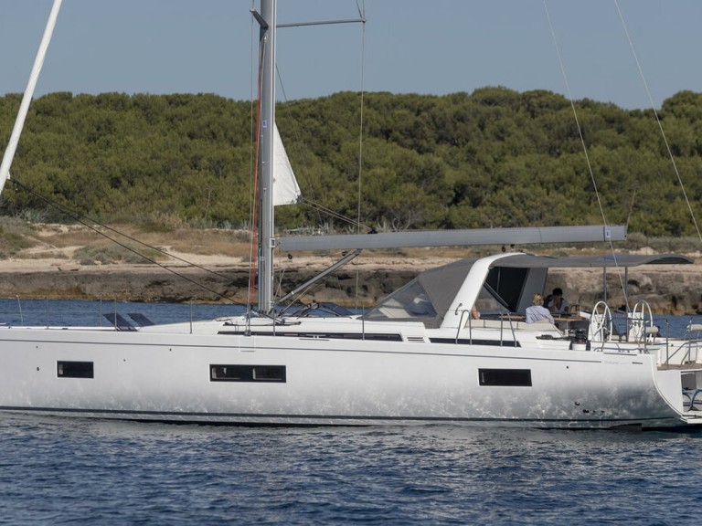 Sailboat rental in Seget Donji - Bénéteau Oceanis 54