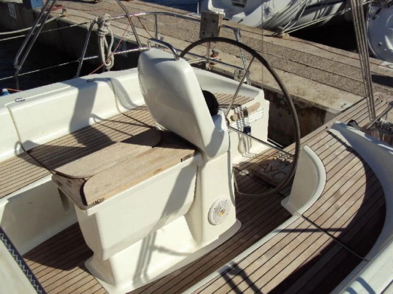 Sailboat rental with or without captain Bavaria Trget