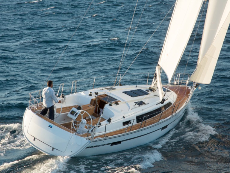 Rent a Bavaria Cruiser 37 Zaton
