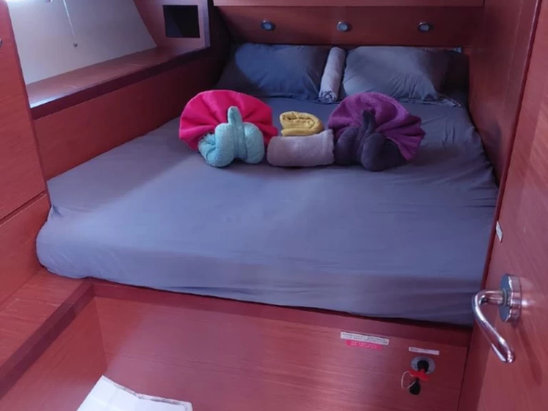 Yacht charter Mai Khao cheap Dufour 520 Grand Large