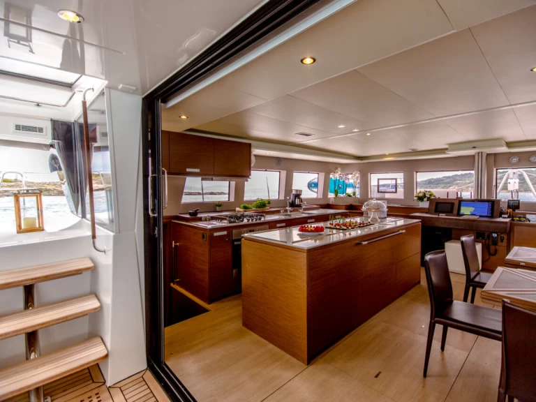 Catamaran for rent Ellinikó at the best price