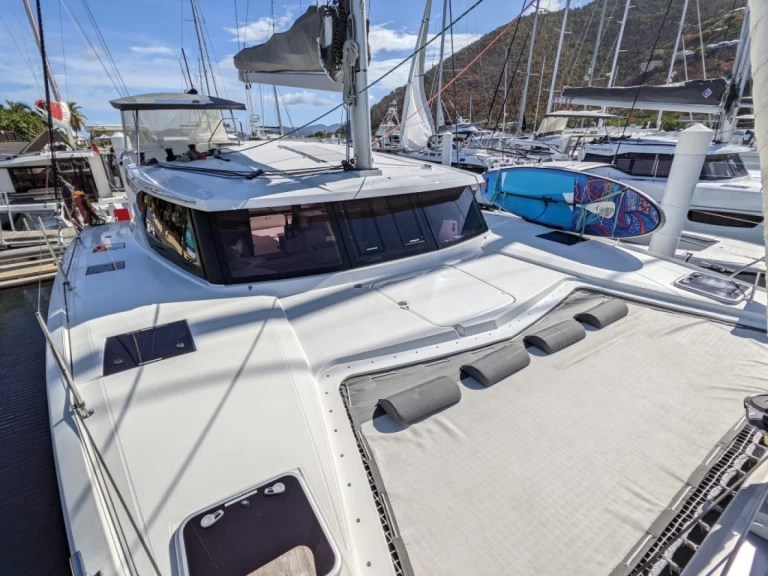 Boat rental Fountaine Pajot Lucia 40 in Frenchtown on Samboat