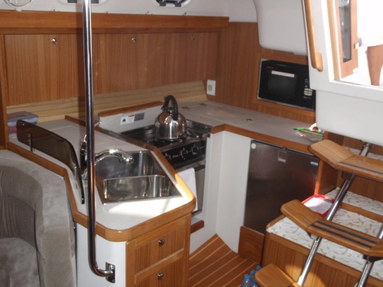 Catalina Yachts catalina 375 charter bareboat or captained in  Ko Chang (Koh Chang)