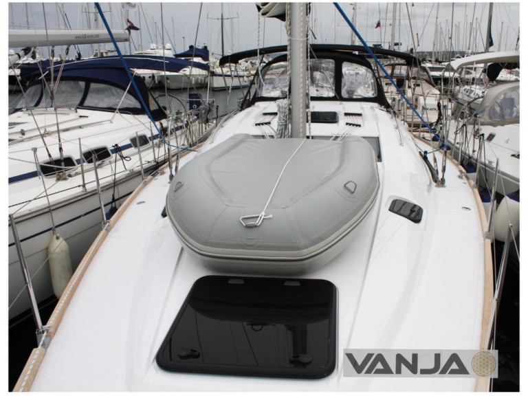 Sailboat for rent Biograd na Moru at the best price