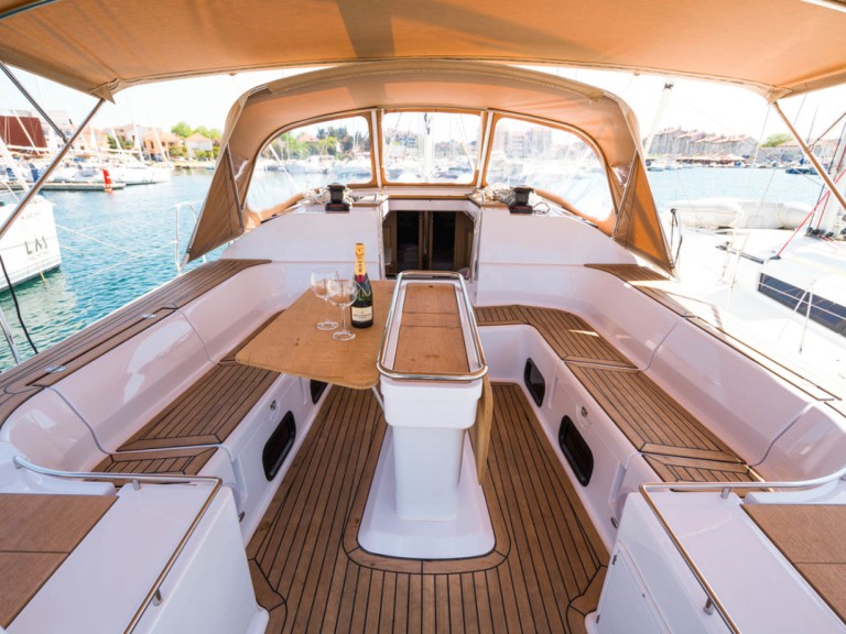 Rent a Elan Impression 50 Biograd na Moru