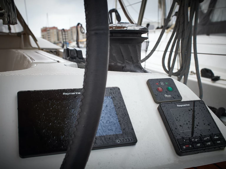 Jeanneau Sun Odyssey 519 in Biograd na Moru on SamBoat