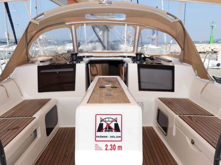Rent a Dufour Dufour 460 Grand Large Biograd na Moru