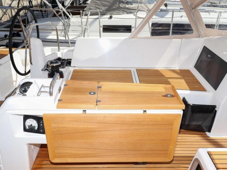 Sailboat rental in Biograd na Moru - Jeanneau Sun Odyssey 440