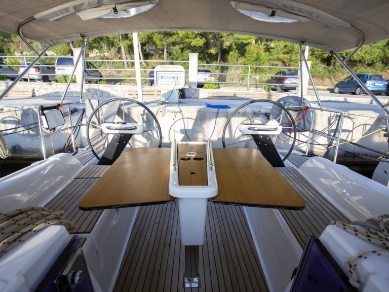 Boat rental Dufour Dufour 360 Grand Large in Mali Lošinj on Samboat