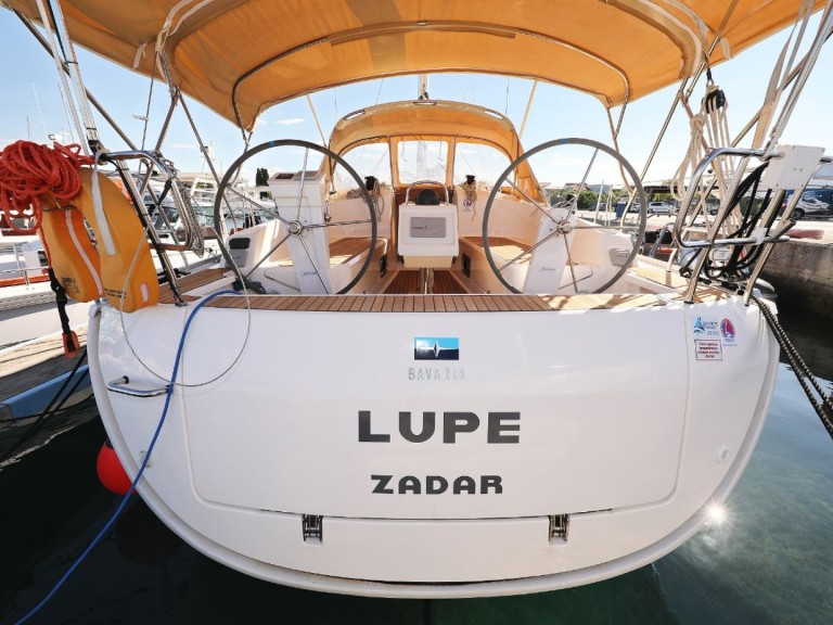 Sailboat rental in Zadar - Bavaria Cruiser 37