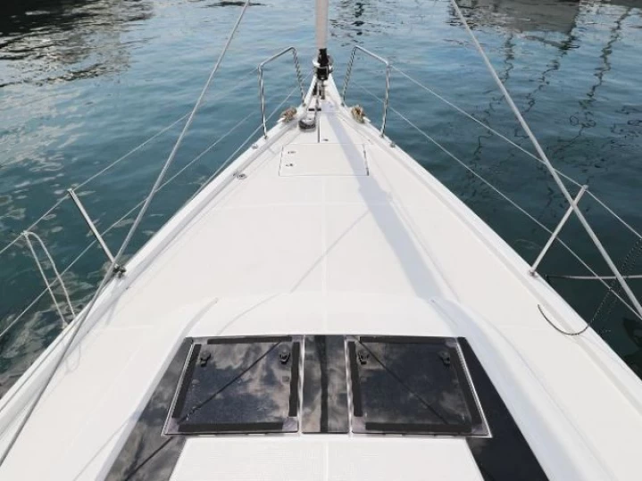 Sailboat for rent Zadar at the best price