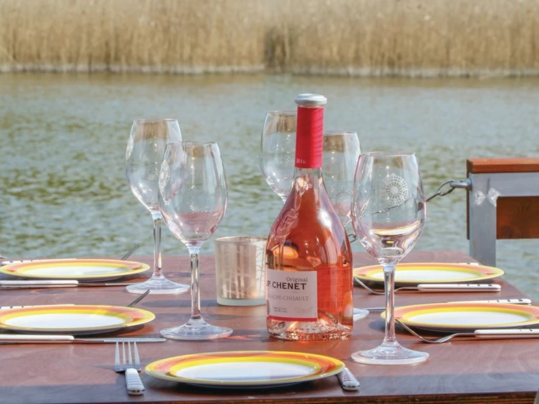 Houseboat for rent Buchholz at the best price