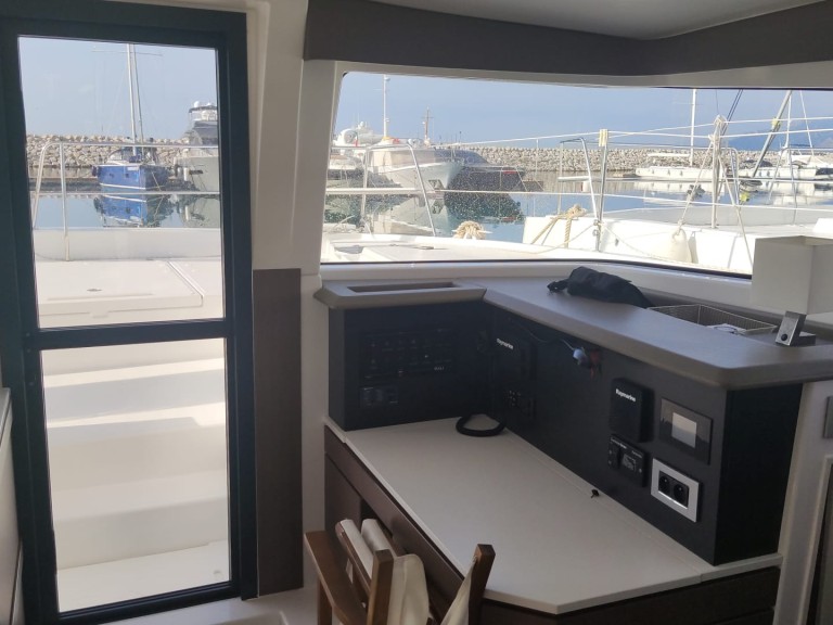 Bareboat Rental Catamaran Bali with a boat licence