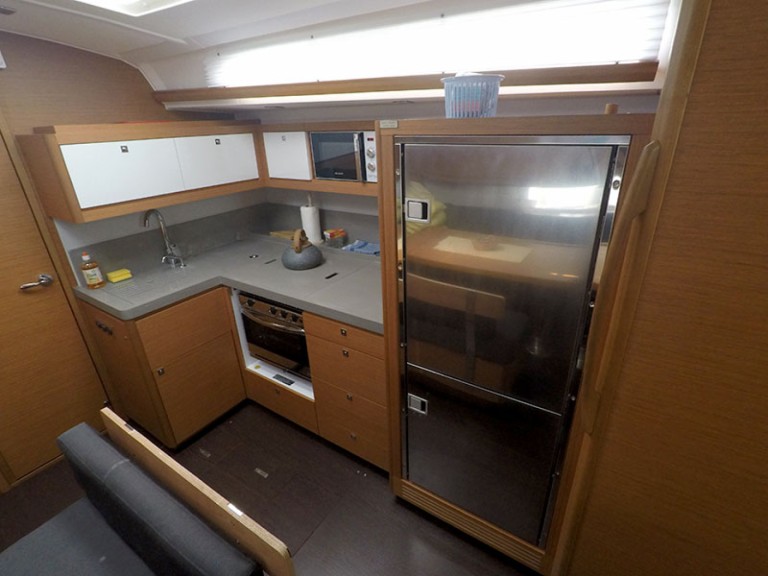 Dufour Dufour 470 in Šibenik on SamBoat