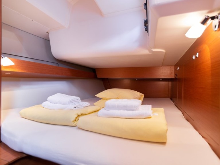 Dufour Dufour 460 Grand Large in Šibenik on SamBoat