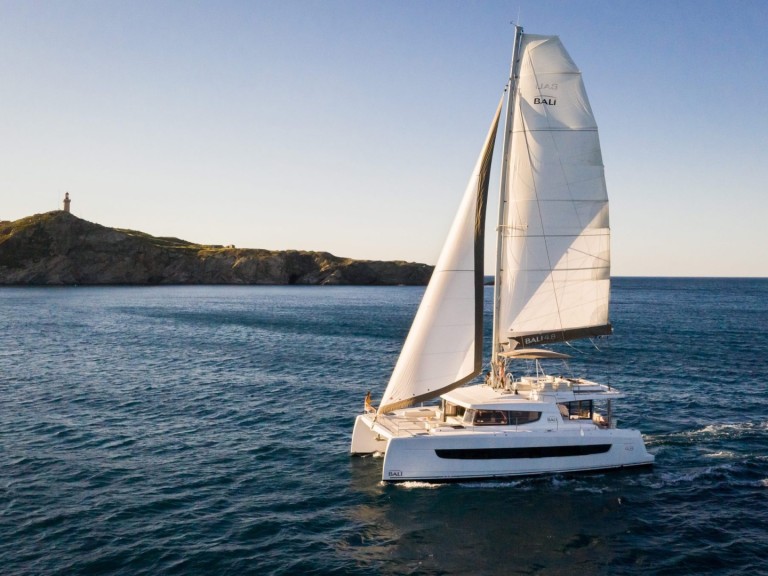 Bareboat Rental Catamaran Bali with a boat licence
