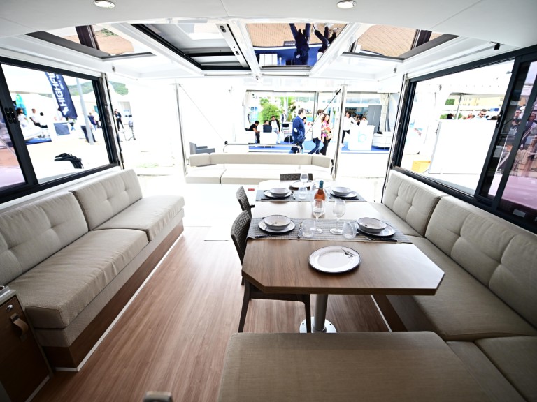 Catamaran for rent Marina d'Arechi at the best price