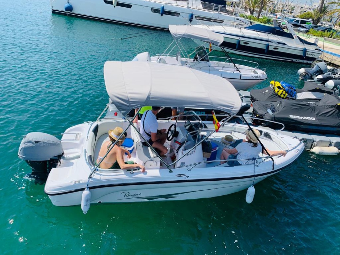 Rent a Motorboat Ranieri Voyager 17 in La Manga (Ranieri