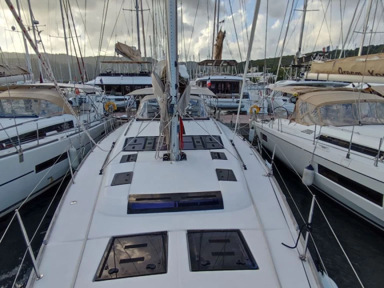 Sailboat for rent Le Marin at the best price