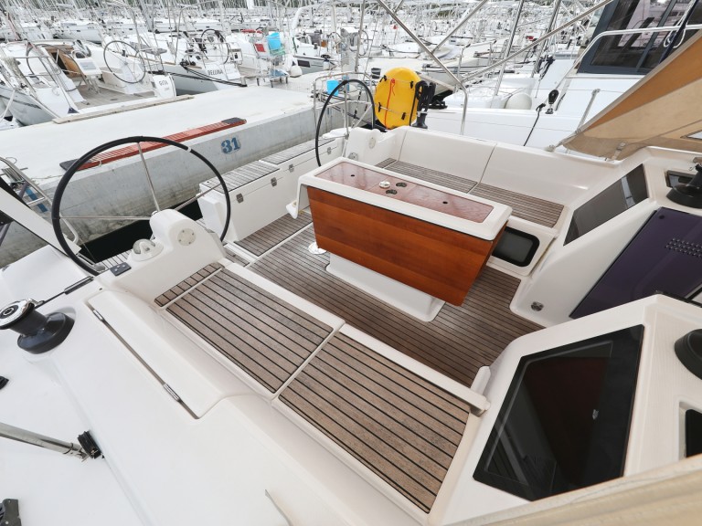 Bareboat Rental Sailboat Dufour with a boat licence