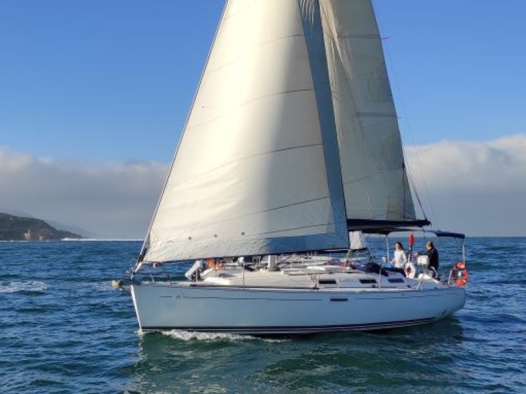 Yacht charter Portimão cheap Dufour 385 Grand Large