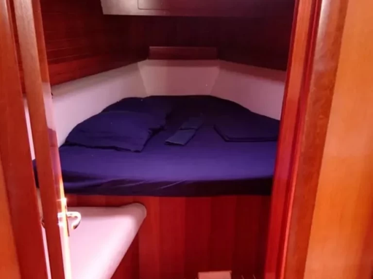 Sailboat rental in Portimão - Dufour Dufour 385 Grand Large