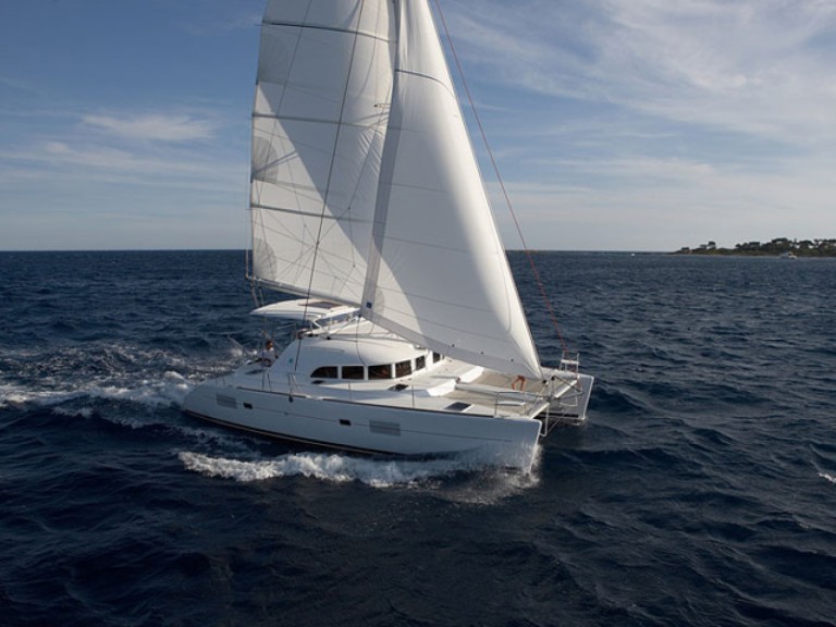 Yacht charter Gouvia cheap Lagoon 380 S2